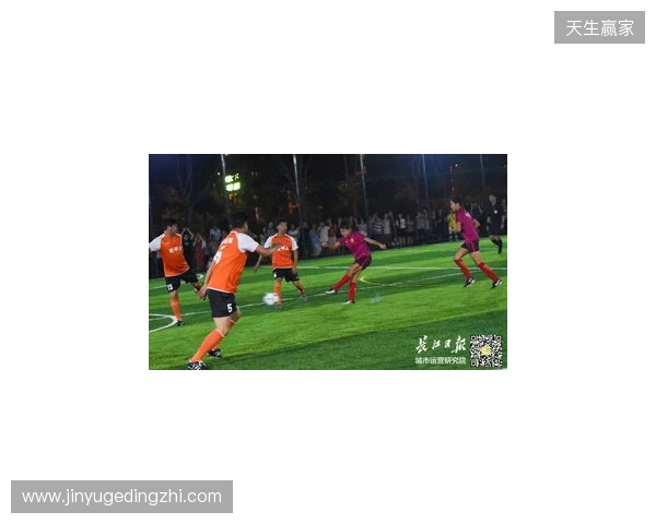 邓卓翔、常卫魏、闫毅等人参加2025武汉足球明星表演赛