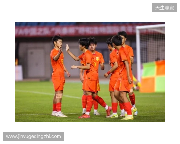 半场-U16中国男足1-1塔吉克斯坦男足U16 袁博涵造点并操刀命中