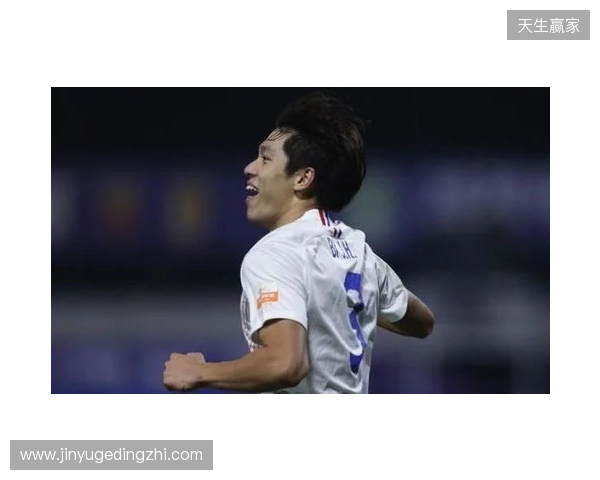 半场-玉昆暂0-0申花 约尼查造险两队合计1射正